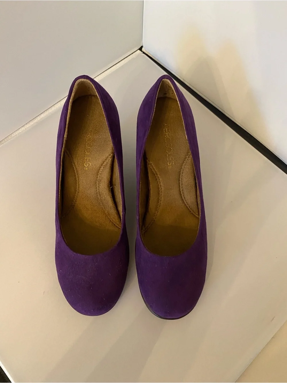 AEROSOLES Purple Plum Tree Suede Wedge Pumps and gold stud accents,size 7
